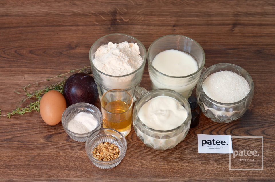 Сливовый пирог с тимьяном - Шаг 1