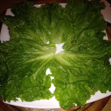 Цезарь с семгой и соусом - Шаг 3