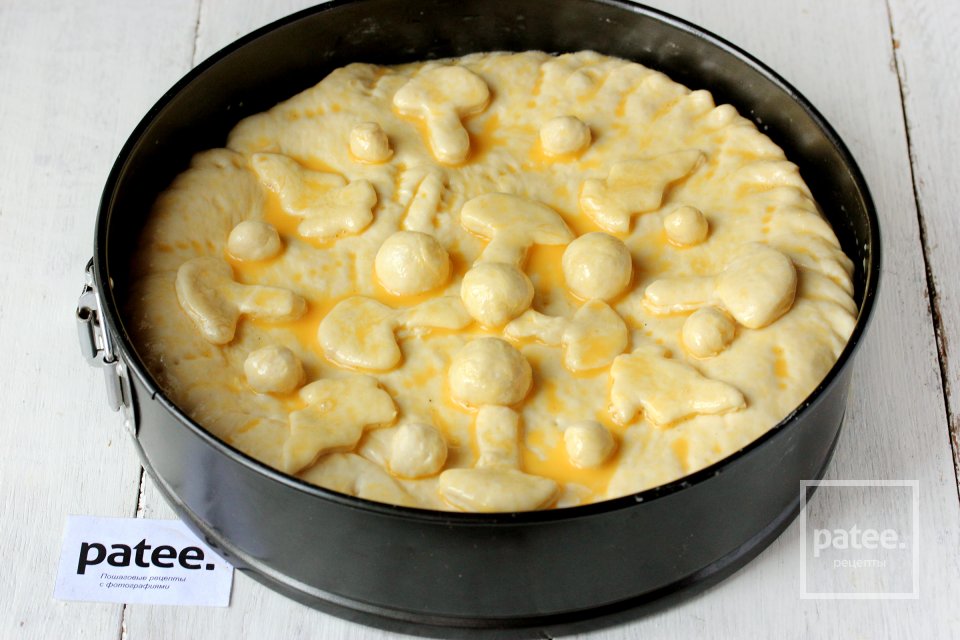 Пирог с белыми грибами - Шаг 16