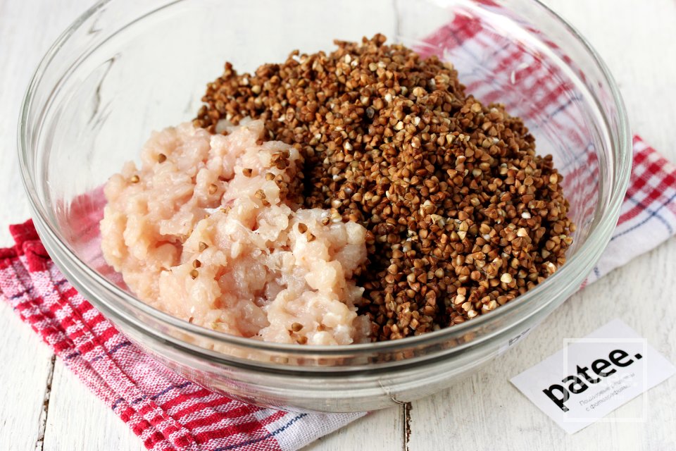 Голубцы с курицей и гречкой в мультиварке - Шаг 3