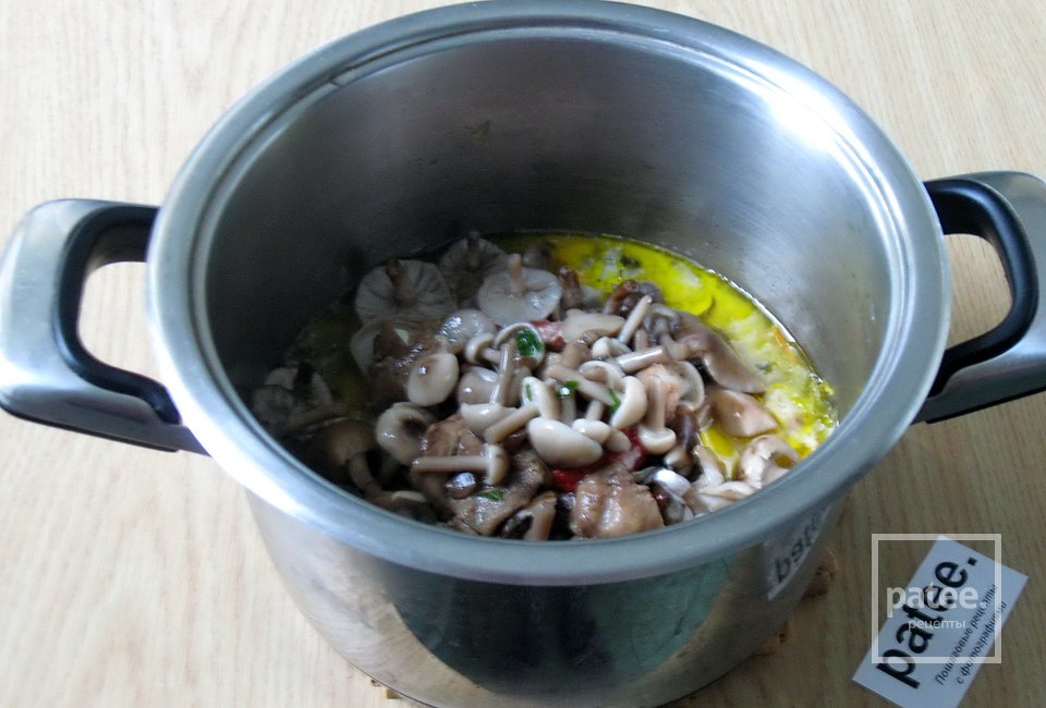 Солянка грибная - Шаг 10