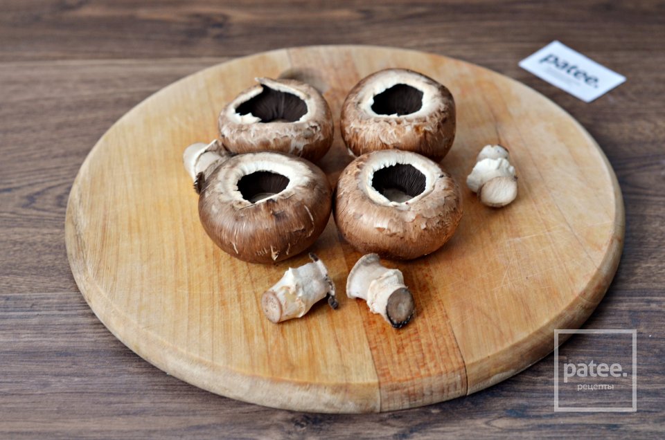 Фаршированные грибы по-турецки - Шаг 7