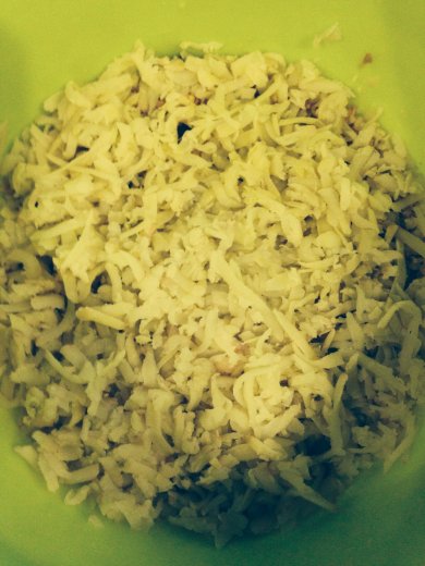 Салат с консервированной горбушей и овощами - Шаг 1