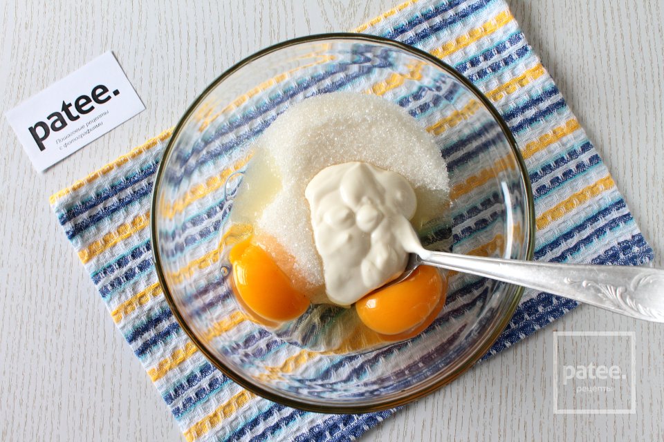 Яблочный пирог с пудинговым кремом - Шаг 2