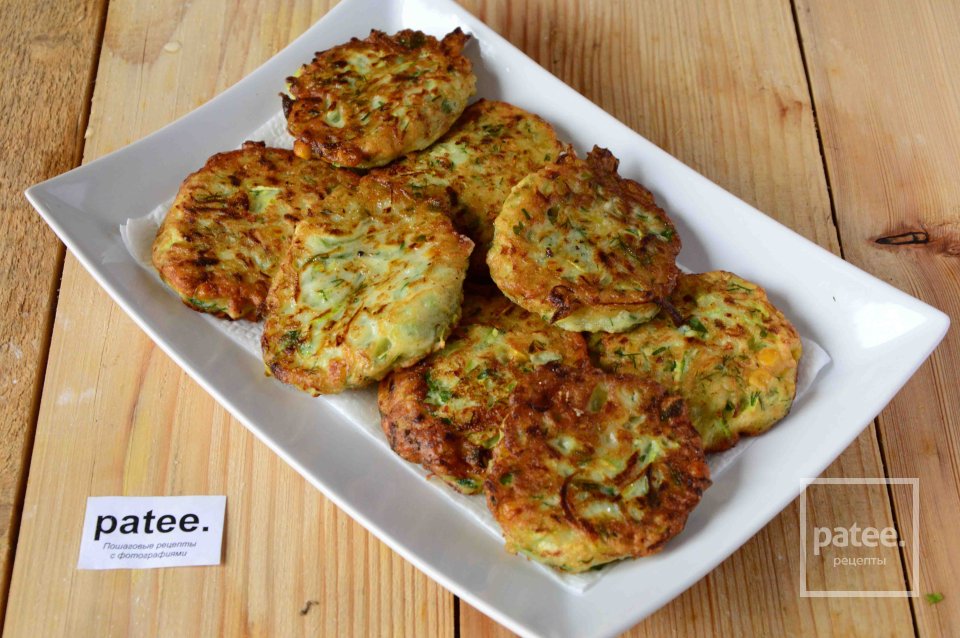 Кабачковые оладьи с кукурузой - Шаг 10
