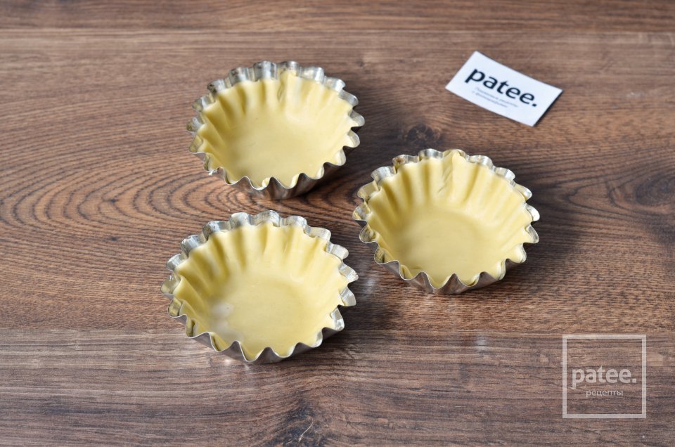 Корзиночки с манговым кремом и запеченной меренгой - Шаг 3