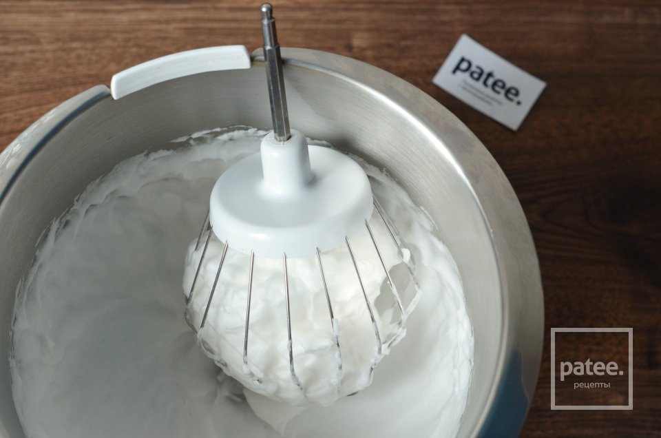 Корзиночки с манговым кремом и запеченной меренгой - Шаг 12