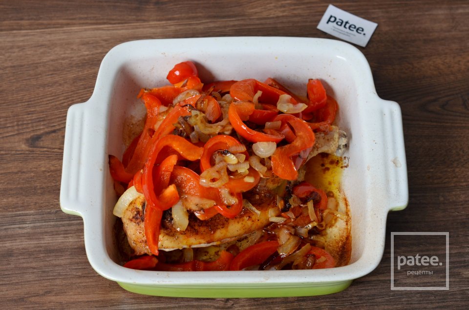 Курица запеченная с паприкой и овощами - Шаг 10