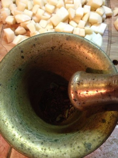 Жареная капуста с картофелем - Шаг 3