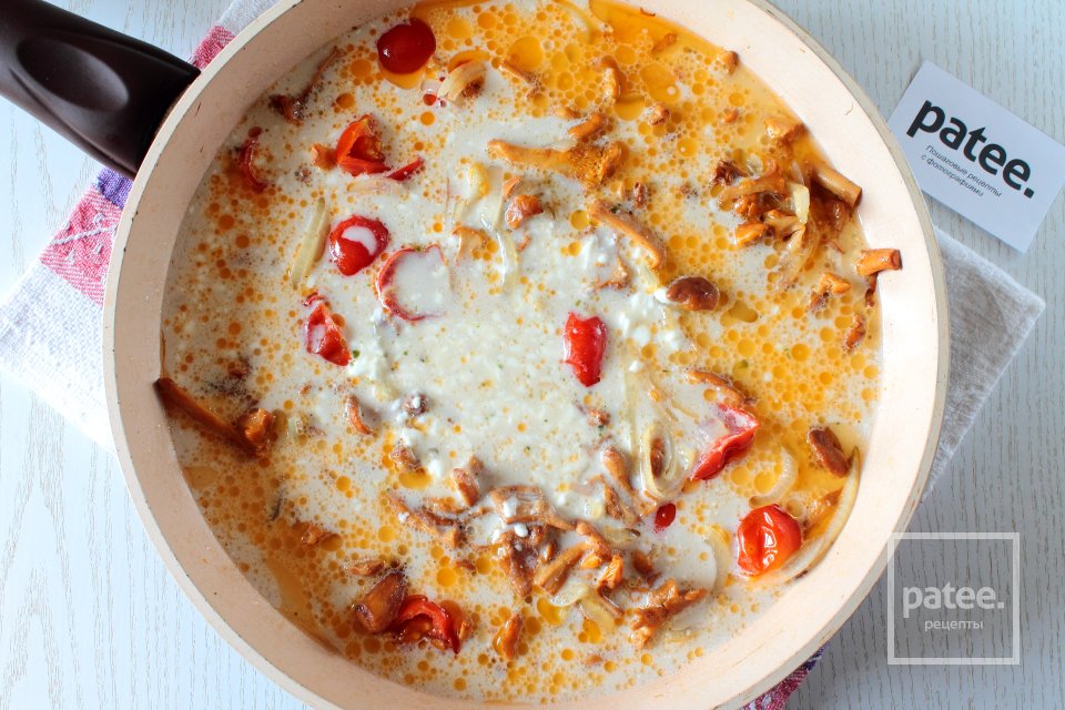 Лисички в сметане - Шаг 9