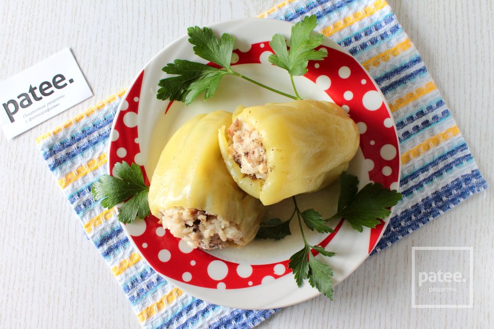 Перцы, фаршированные курицей и грибами в мультиварке - Шаг 11