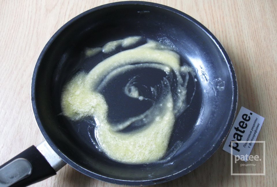 Куриная печень в сырном соусе с болгарским перцем - Шаг 9