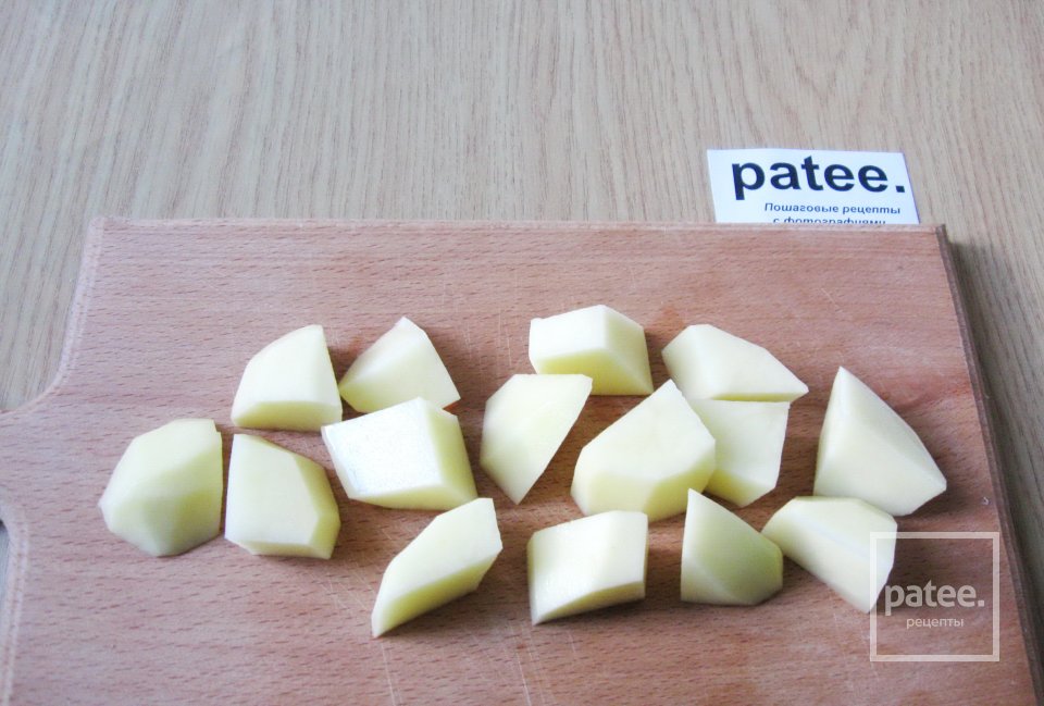 Свиные ребрышки с картофелем и грибами - Шаг 10