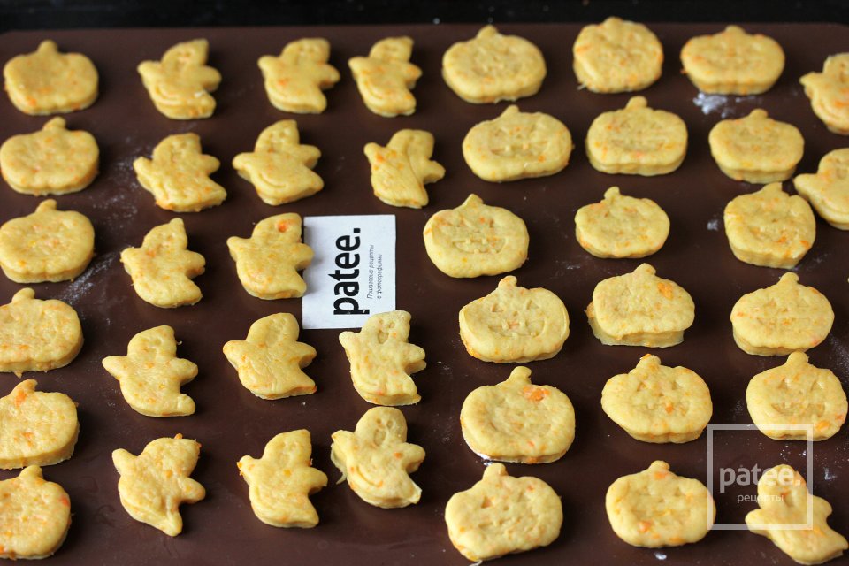 Тыквенно-апельсиновое печенье на Хэллоуин - Шаг 10