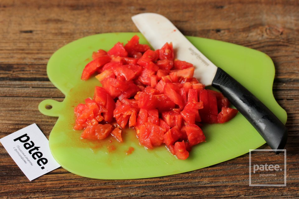 Сосиски со спагетти Осьминожки на Хэллоуин - Шаг 2