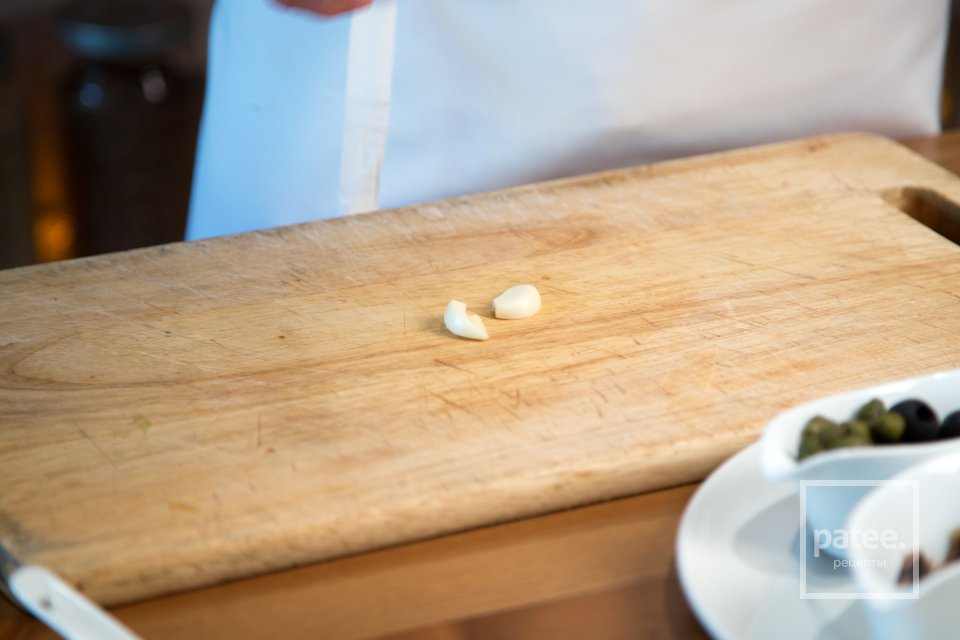 Салат Нисуаз с соусом из анчоусов - Шаг 2