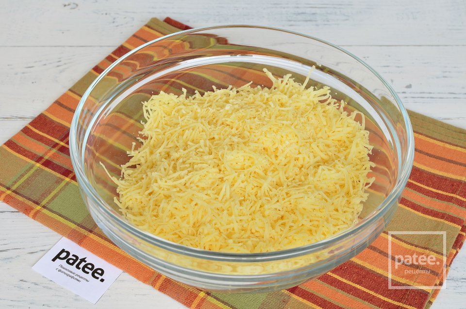 Сырные корзинки с курицей и грибами - Шаг 2