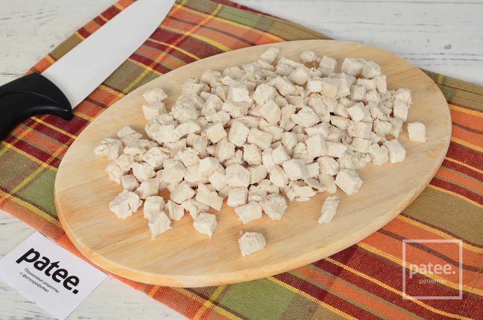 Сырные корзинки с курицей и грибами - Шаг 9