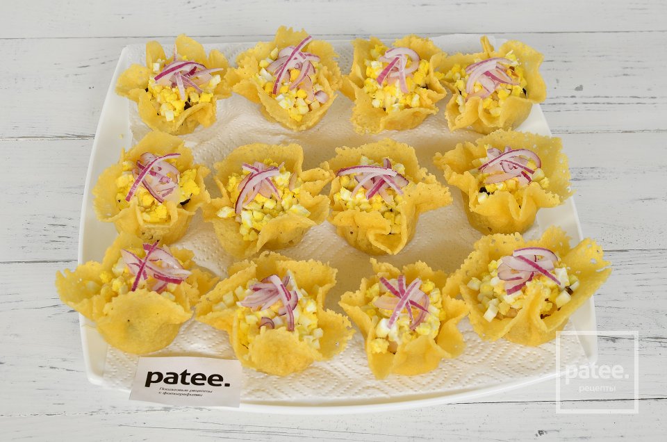 Сырные корзинки с курицей и грибами - Шаг 15