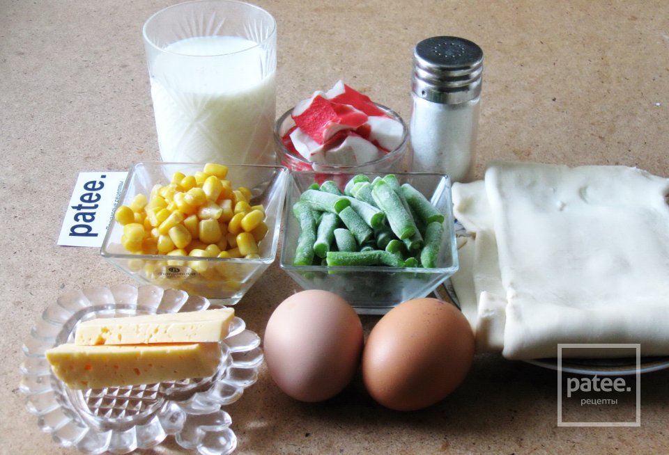 Киш из крабовых палочек и кукурузы - Шаг 1