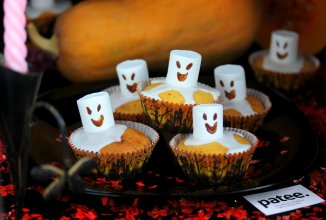 Тыквенные маффины Приведения на Хэллоуин