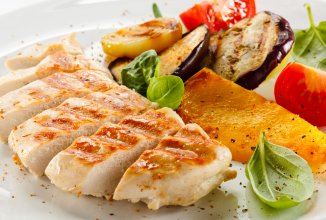 Мясо нужно есть с овощами