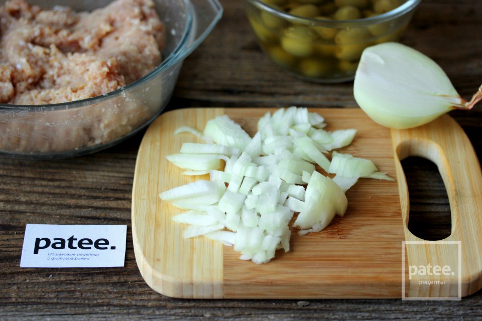 Куриные шарики в красном соусе Глаза на Хэллоуин - Шаг 6