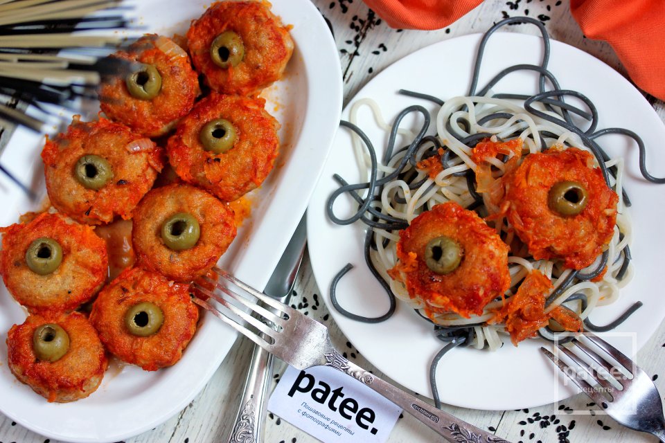 Куриные шарики в красном соусе Глаза на Хэллоуин - Шаг 14