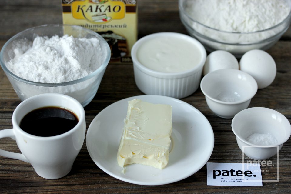 Шоколадно-кофейные кексы с кремом на Хэллоуин - Шаг 1