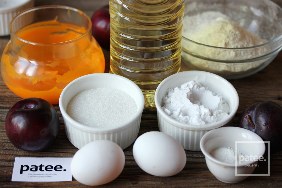 Тыквенный пирог со сливами - Шаг 1