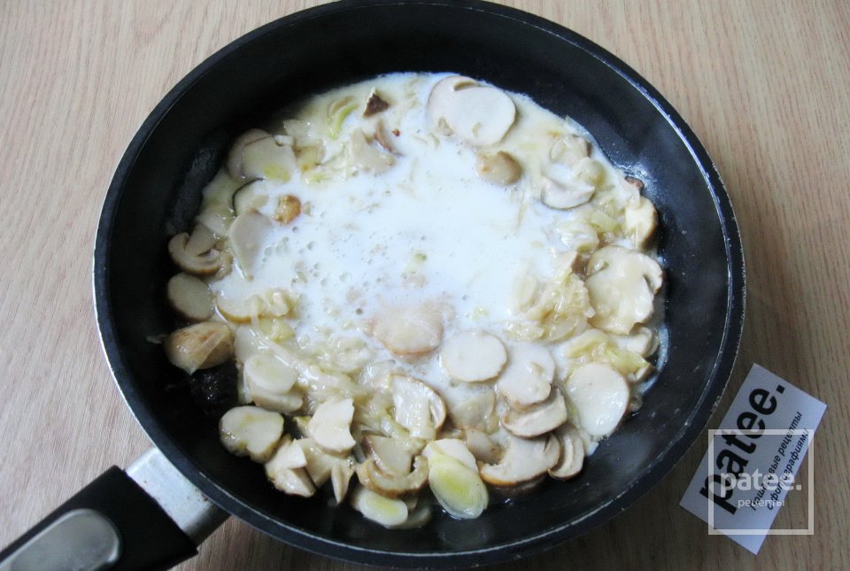Паста с белыми грибами  в сливочном соусе - Шаг 8