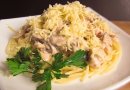 Спагетти со сливочно-грибным соусом