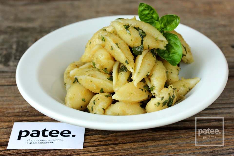 Паста с базиликово-сухарной заправкой - Шаг 10