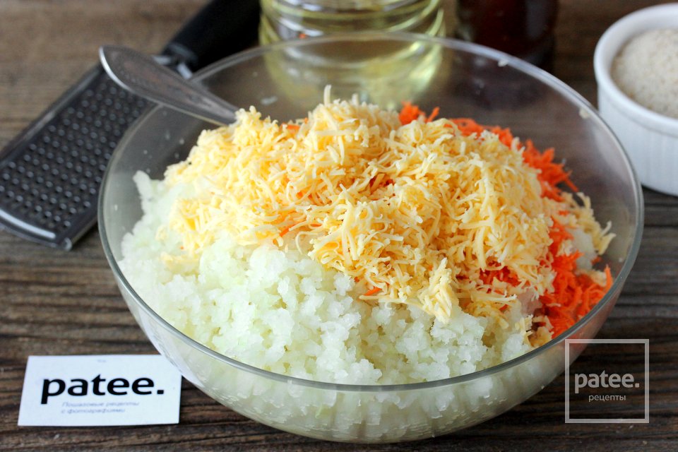 Куриные котлеты с кольраби и сыром - Шаг 6
