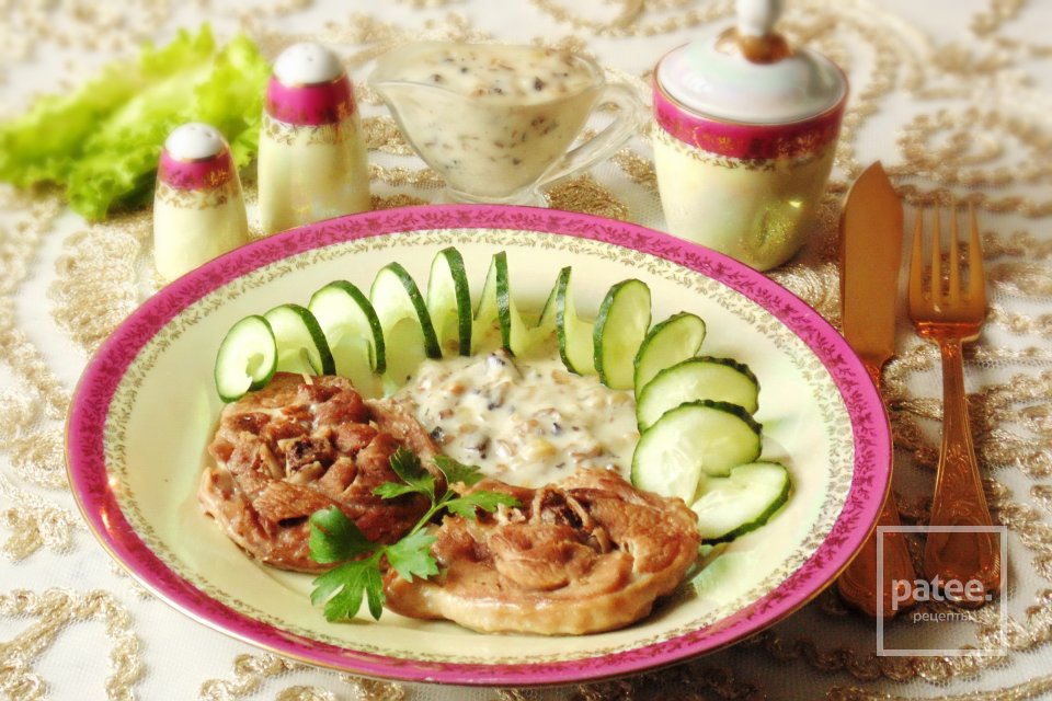 Медальоны из индейки с грибным соусом - Шаг 20