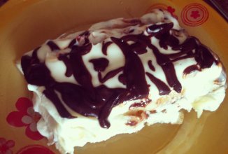 Блинный торт с вишней