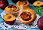 Маффины Сливовые розы