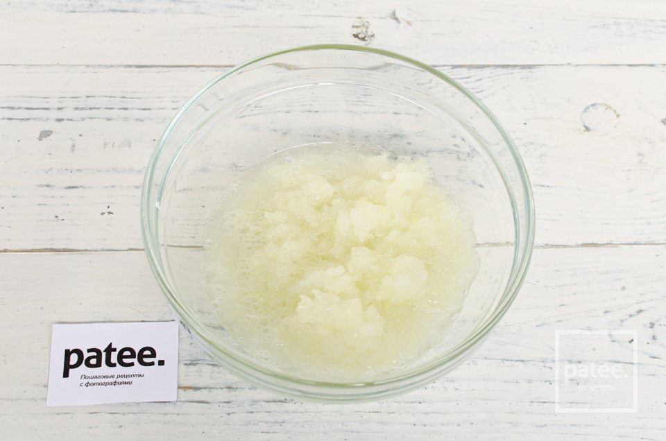 Тефтели в сметанно-томатном соусе - Шаг 3