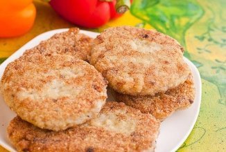 КОТЛЕТЫ ИЗ РЫБНОЙ КОНСЕРВЫ