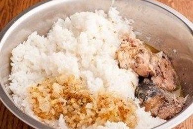 КОТЛЕТЫ ИЗ РЫБНОЙ КОНСЕРВЫ - приготовление