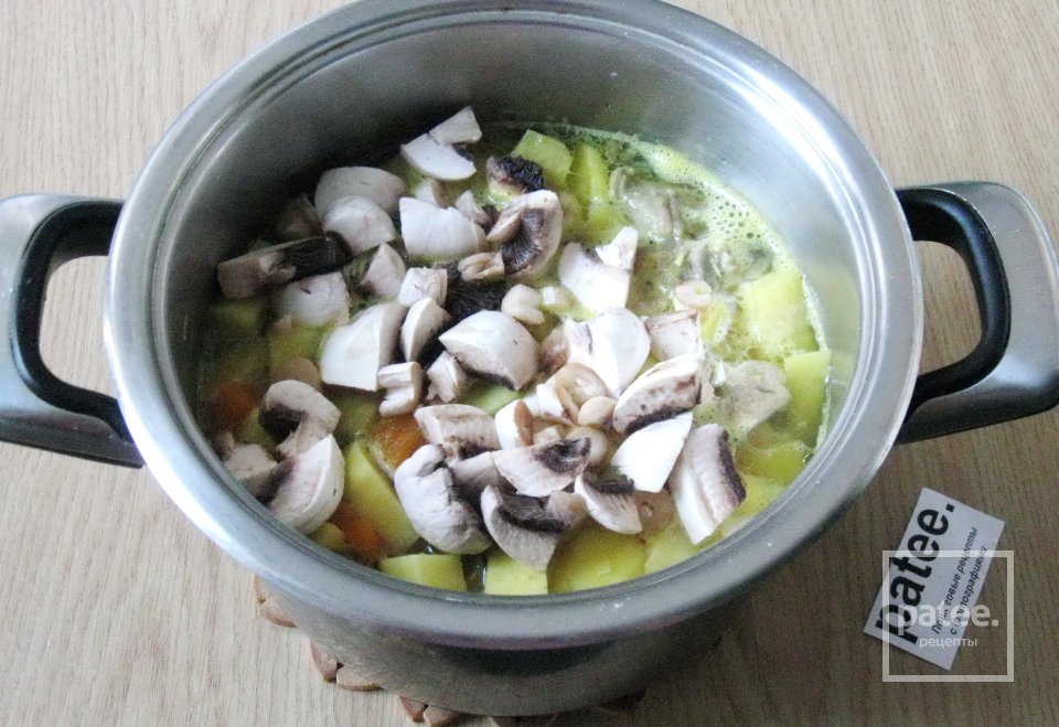 Индейка с картофелем, тыквой и грибами - Шаг 12