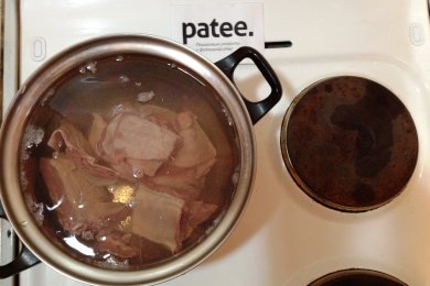 Борщ украинский с черносливом и яблоками - приготовление