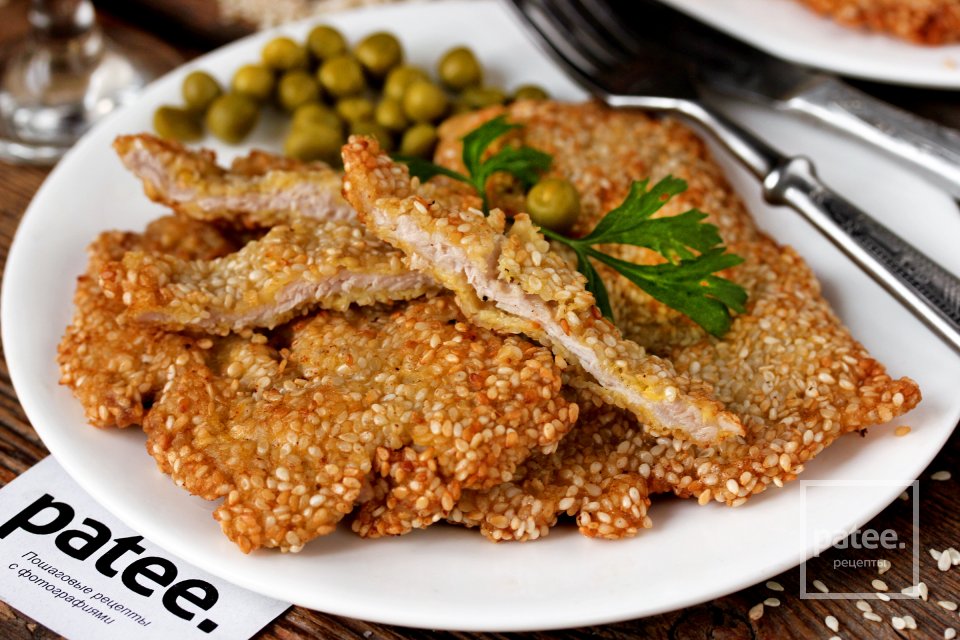 Свиные отбивные в кунжуте - Шаг 11
