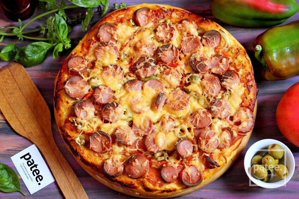 Пицца с сосисками и оливками - Шаг 12