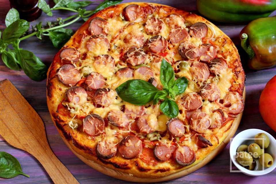 Пицца с сосисками и оливками - Шаг 13