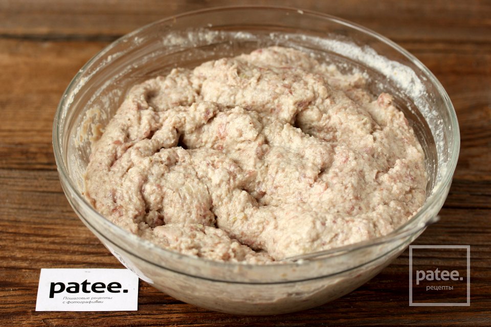Пышные котлеты на сметане - Шаг 9