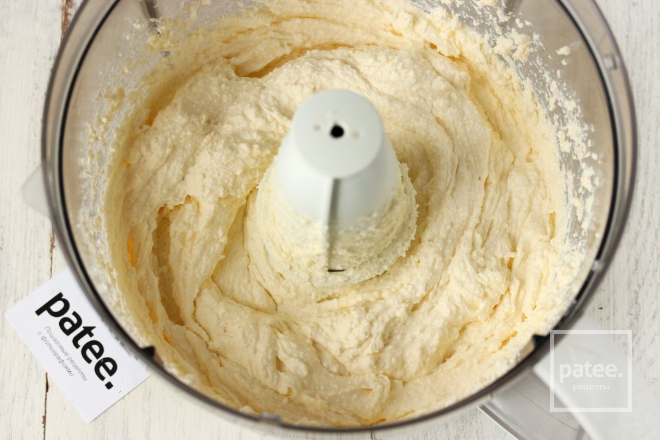 Мягкий плавленый сыр с паприкой и травами - Шаг 6