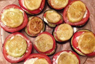 Пирамидки из кабачков и баклажан с помидором