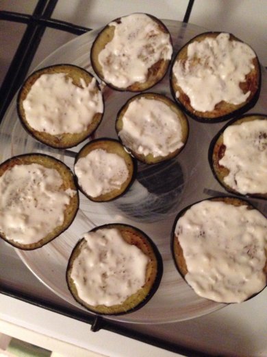 Пирамидки из кабачков и баклажан с помидором - Шаг 4