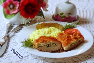 Отбивные из куриной грудки с начинкой